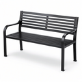 Banc de jardin en métal noir à deux places, 127 × 60 × 85 cm, dossier ajouré et accoudoirs incurvés